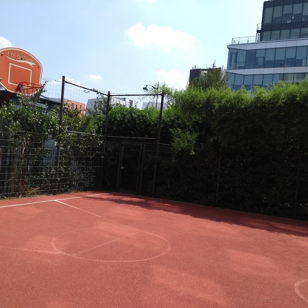 Playground Basket 3